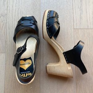Swedish hasbeens // black size 6 36 peep toe heeled sandal